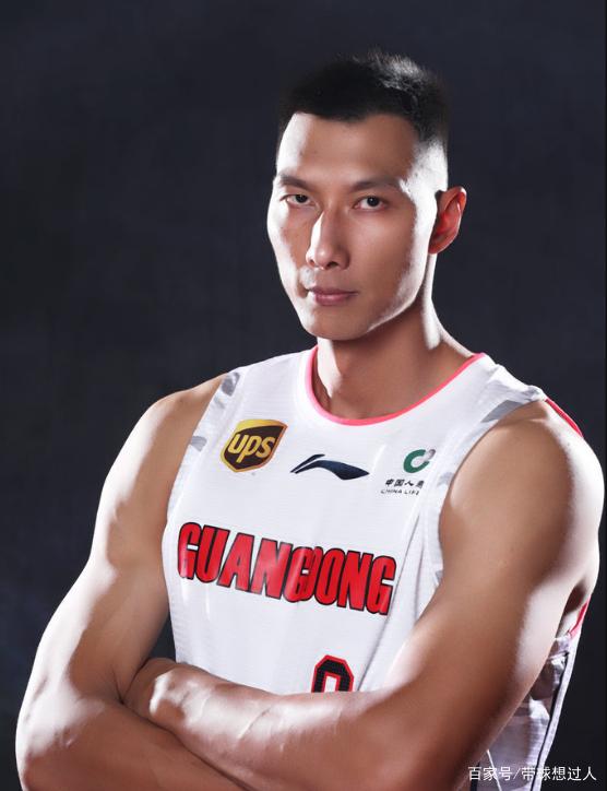 包含猛龙鏖战吉林队，易建联刷新纪录的词条