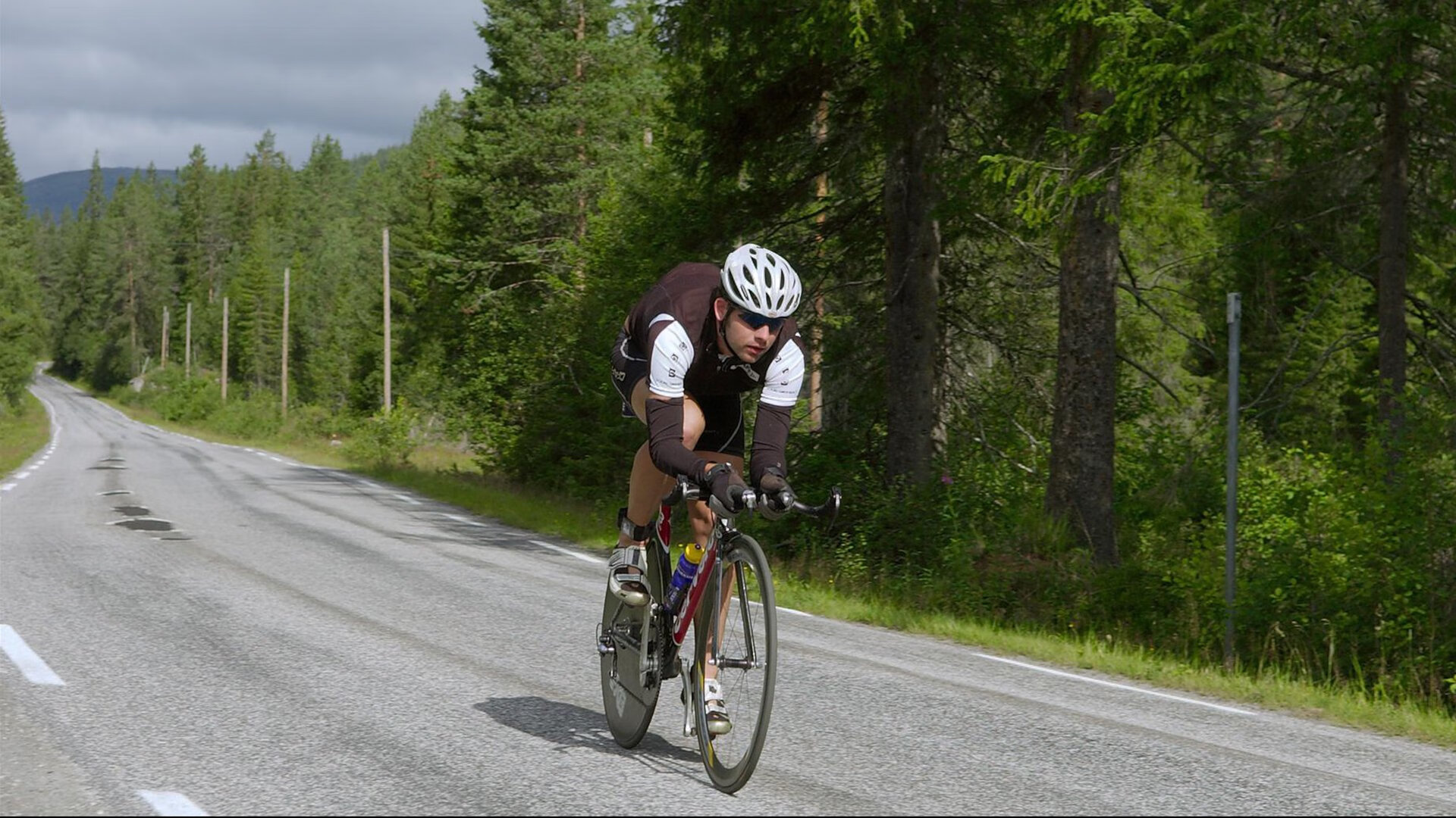 年终总决赛完胜联合杯，蒂姆高光表现背后的战术革命